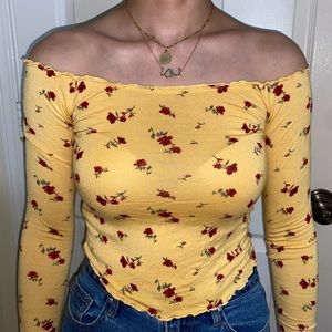 Cute yellow floral top